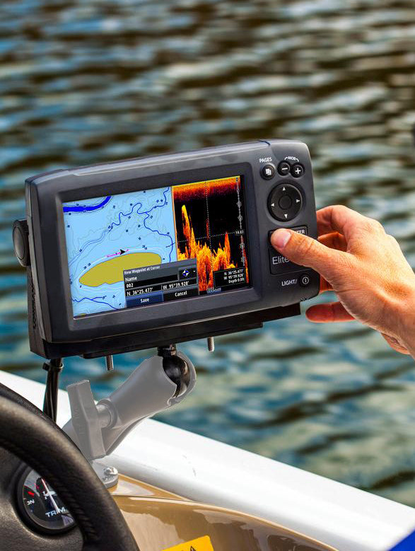 Aluminum Fish Finder Mount with 1.5 Inches/C Size / 38mm Ball, Universal Mounting Plate for Garmin, Lowrance and More, Compatible with RAM Mounts, Scotty, iBOLT and More Arm Visit the WINDFRD Store